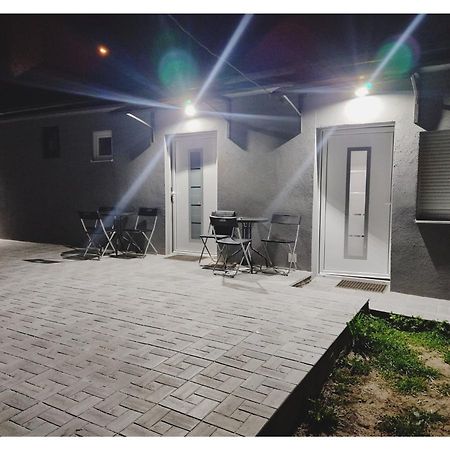 Apartmani Domo Sd Semêndria Exterior foto