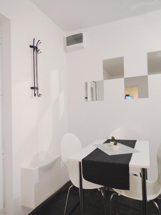 Apartmani Domo Sd Semêndria Exterior foto